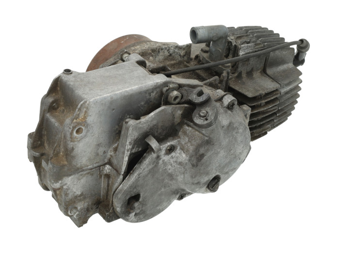 Puch E50 aanloopmotor 3 lager met cilinder